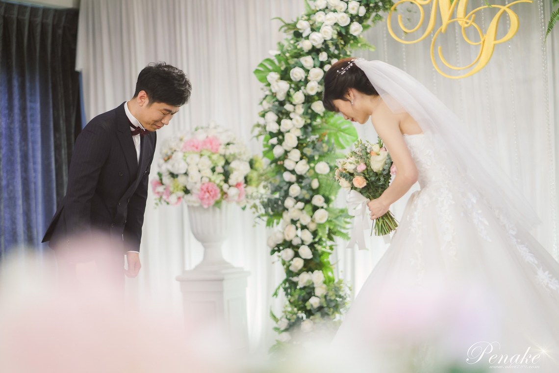 line_648235741085613